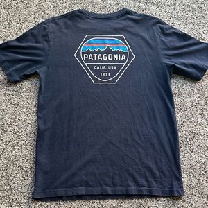 Patagonia Men’s Navy Blue Responsibili-Tee Shirt